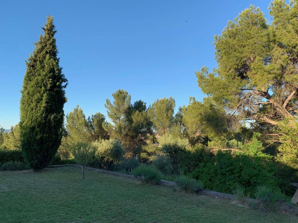 Le Mas Des Pignes -Adults Only Aix-en-Provence Zewnętrze zdjęcie